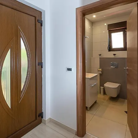 Cozy In With Kitchen Apartament